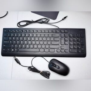 Lenovo Wired Keyboard and Mouse Set - Black